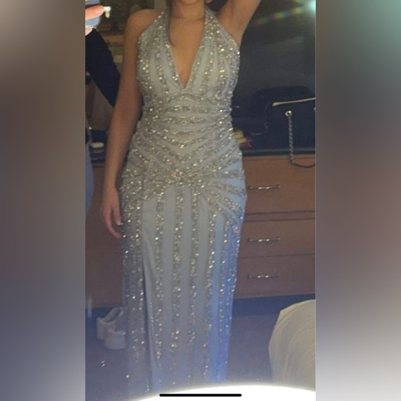 Evening Gown/ Prom Gown - Picture 2 of 6